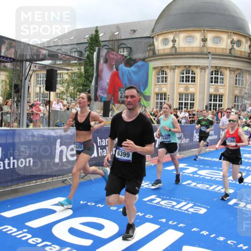 29.06.2025 - hella hamburg halbmarathon Michael Strokosch http://msf.ph/oto/8294102 29.06.2025 10:56:35 Ziel 1583, 2083, 3413, 5721, 5744, 6399, 8542, 8652, 9562, 10093, 12509, 13863, 15407, 16257, 16261, 17268, 17734, 18746, 18835, 19120 meine-sportfotos.de