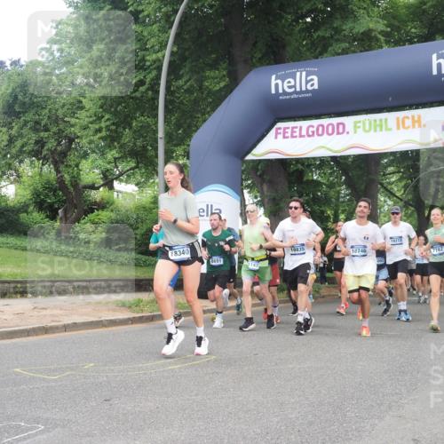 29.06.2025 - hella hamburg halbmarathon KatJ http://msf.ph/oto/8294230 29.06.2025 10:42:37 Zwischen KM18-KM19 1179, 2029, 2378, 4772, 5465, 7594, 7646, 7742, 8691 meine-sportfotos.de