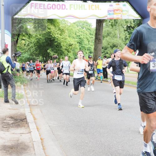 29.06.2025 - hella hamburg halbmarathon MichiJ http://msf.ph/oto/8294641 29.06.2025 10:34:00 Zwischen KM18-KM19 1139, 2367, 3186, 5129, 6054, 6373, 6700, 7204, 9710, 11773, 11809, 11936, 12084, 15133, 15636, 16513, 16624, 17674, 18878 meine-sportfotos.de