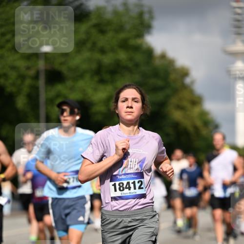 29.06.2025 - hella hamburg halbmarathon Dr. Thomas Lammeyer http://msf.ph/oto/8294653 29.06.2025 09:53:33 Kennedybrücke 1615, 1675, 1800, 1803, 1975, 2324, 2415, 2949, 3332, 3431, 3530, 4303, 4425, 4528, 5248, 5436, 5791, 5803, 6682, 7495, 7774, 7796, 8629, 8925, 9265, 9294, 9302, 9711, 9979, 10894 meine-sportfotos.de