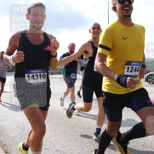 29.06.2025 - hella hamburg halbmarathon Lena Gebhardt http://msf.ph/oto/8294876 29.06.2025 09:46:40 Lombardsbrücke 10927, 14310, 16619, 1244, 177, 1053, 1344, 1889, 2243, 3843, 3955, 4477, 4944, 5042, 5048, 5152, 5660, 6683, 7080, 7466, 7534, 7622, 7628, 7845, 7867, 7901, 8312, 8784, 8864, 8956, 10298, 10477, 10865, 10927, 10929, 11230, 11282, 11304, 11661, 11833, 11898, 12447, 12899, 12987, 13199, 13252, 13493, 13494, 13617, 13729, 13961, 14276, 14310, 15391, 15689, 15902, 16065, 16140, 16243, 16580, 16811, 16931, 16957, 17213 meine-sportfotos.de