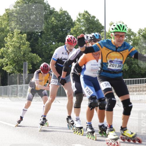 29.06.2025 - hella hamburg halbmarathon Jannik Wohlers http://msf.ph/oto/8295140 29.06.2025 08:54:40 Lombardsbrücke  meine-sportfotos.de