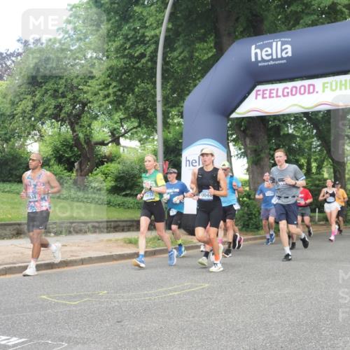 29.06.2025 - hella hamburg halbmarathon KatJ http://msf.ph/oto/8295156 29.06.2025 10:42:42 Zwischen KM18-KM19 1179, 2378, 3048, 3668, 5465, 7646, 7742, 8573, 8691 meine-sportfotos.de