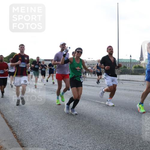 29.06.2025 - hella hamburg halbmarathon Lena Gebhardt http://msf.ph/oto/8295712 29.06.2025 09:59:11 Lombardsbrücke 1506, 12495, 11041, 16334, 1634, 792, 7864, 3715, 1319, 1366, 1410, 1485, 1506, 1595, 1715, 1719, 1946, 1951, 1972, 2282, 2741, 2840, 2907, 2911, 3037, 3112, 3334, 3715, 3952, 4467, 4839, 5077, 5084, 5299, 5391, 5420, 5457, 5458, 5465, 5492, 5866, 6294, 6390, 6399, 6414, 6415, 6416, 6629, 6657, 7033, 7037, 7082, 7129, 7130, 7232, 7369, 7395, 7732, 7833, 7864, 8068, 8322, 8509, 8542, 8639, 8652, 8721, 8772, 8798, 8929, 9655, 9727, 9770, 9884, 9903, 9922, 10020, 10266, 10488 meine-sportfotos.de
