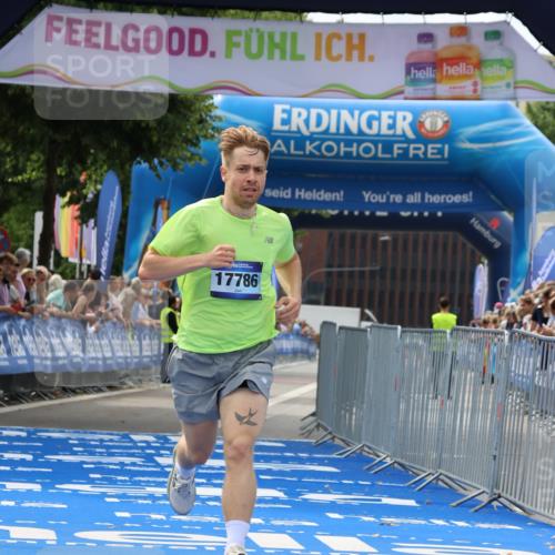 29.06.2025 - hella hamburg halbmarathon Strokosch-Dieckow http://msf.ph/oto/8296056 29.06.2025 10:18:09 Ziel 17786 meine-sportfotos.de