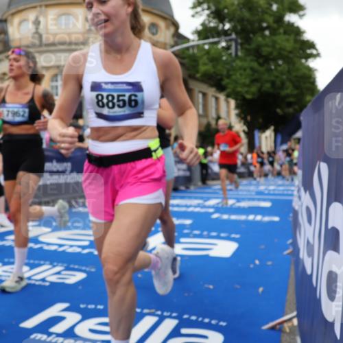 29.06.2025 - hella hamburg halbmarathon Strokosch-Dieckow http://msf.ph/oto/8296234 29.06.2025 10:51:56 Ziel 2818, 2823, 2880, 4033, 4297, 5102, 5336, 6390, 7130, 7409, 7724, 8413, 8856, 8977, 9793, 9959, 10057, 13799, 15356, 15506, 15690, 16179, 17815, 17962, 17978, 18869, 19137 meine-sportfotos.de