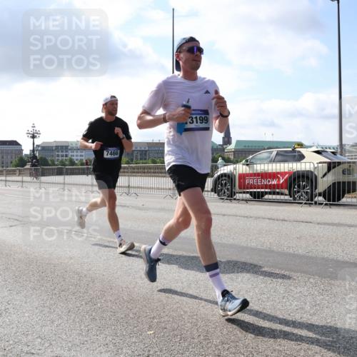 29.06.2025 - hella hamburg halbmarathon Lena Gebhardt http://msf.ph/oto/8296651 29.06.2025 09:46:46 Lombardsbrücke 7466, 3199, 1053, 1344, 1396, 1411, 1577, 1889, 2243, 3005, 3955, 4477, 4944, 5048, 5152, 5193, 5660, 6683, 7080, 7466, 7534, 7622, 7628, 7867, 7901, 8312, 8323, 8784, 8864, 10298, 10477, 10865, 10927, 10929, 11230, 11304, 11661, 11898, 12447, 12899, 12987, 13199, 13252, 13493, 13494, 13617, 13729, 13961, 14069, 14276, 14310, 14385, 15902, 16065, 16140, 16243, 16811, 16931, 16957, 17213 meine-sportfotos.de
