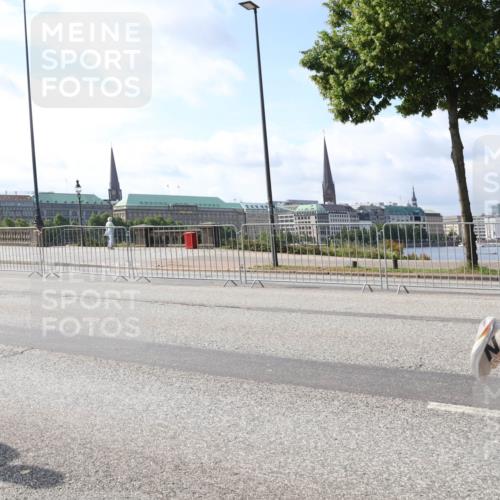 29.06.2025 - hella hamburg halbmarathon Lena Gebhardt http://msf.ph/oto/8296996 29.06.2025 09:46:47 Lombardsbrücke 177, 1053, 1344, 1396, 1411, 1577, 1889, 2243, 3005, 3955, 4477, 4944, 5048, 5152, 5193, 5660, 6683, 7080, 7466, 7534, 7622, 7628, 7867, 7901, 8312, 8323, 8784, 8864, 10298, 10477, 10865, 10927, 10929, 11230, 11304, 11661, 11898, 12447, 12899, 12987, 13199, 13252, 13493, 13494, 13617, 13729, 13961, 14069, 14276, 14310, 14385, 15902, 16065, 16140, 16243, 16811, 16931, 16957 meine-sportfotos.de