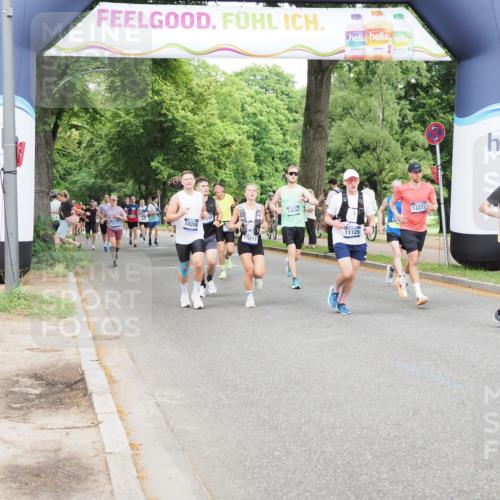 29.06.2025 - hella hamburg halbmarathon MichiJ http://msf.ph/oto/8297052 29.06.2025 10:34:20 Zwischen KM18-KM19 2623, 2842, 4345, 6388, 6532, 7056, 8564, 8577, 10211, 11094, 11125, 12277, 13630, 14804, 15206, 15563, 15900, 16081, 16819 meine-sportfotos.de