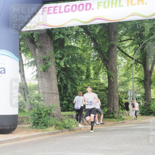 29.06.2025 - hella hamburg halbmarathon KatJ http://msf.ph/oto/8297512 29.06.2025 10:13:40 Zwischen KM18-KM19 2459, 6816 meine-sportfotos.de