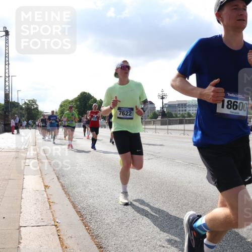 29.06.2025 - hella hamburg halbmarathon Lena Gebhardt http://msf.ph/oto/8297638 29.06.2025 09:46:50 Lombardsbrücke 18357, 7622, 18600, 3729, 1053, 1344, 1396, 1411, 1577, 1889, 2243, 3005, 4477, 4944, 5048, 5152, 5193, 5660, 6683, 7080, 7466, 7534, 7622, 7628, 7867, 7901, 8312, 8323, 8784, 9519, 10298, 10477, 10865, 10927, 10929, 11055, 11230, 11304, 11661, 11898, 12447, 12899, 12987, 13148, 13199, 13252, 13493, 13494, 13617, 13729, 13771, 13961, 13991, 14069, 14310, 14385, 15902, 16065, 16140, 16243, 16811, 16931, 16957 meine-sportfotos.de