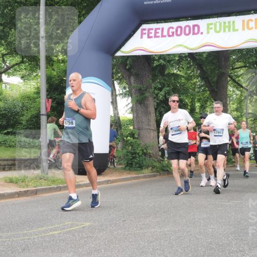 29.06.2025 - hella hamburg halbmarathon KatJ http://msf.ph/oto/8297654 29.06.2025 10:43:02 Zwischen KM18-KM19 2034, 5721, 5744, 6759, 6924 meine-sportfotos.de
