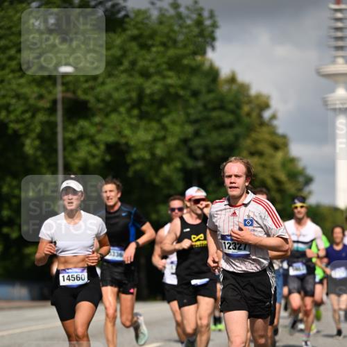 29.06.2025 - hella hamburg halbmarathon Dr. Thomas Lammeyer http://msf.ph/oto/8297711 29.06.2025 09:53:43 Kennedybrücke 1615, 1675, 1688, 1803, 2415, 2568, 2826, 3332, 3530, 4398, 4528, 4823, 5409, 5436, 5791, 5803, 6458, 6529, 6649, 6682, 7495, 7774, 7796, 8450, 8629, 8925, 9017, 9116, 9294, 9302, 9711, 9979, 10218, 10894, 10922, 11379 meine-sportfotos.de