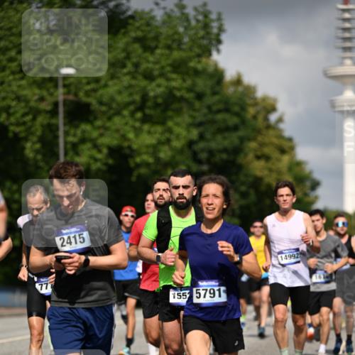 29.06.2025 - hella hamburg halbmarathon Dr. Thomas Lammeyer http://msf.ph/oto/8298162 29.06.2025 09:53:47 Kennedybrücke 1615, 1675, 1688, 1803, 1882, 2415, 2568, 2826, 3332, 3530, 4398, 4528, 4823, 5409, 5436, 5745, 5791, 5803, 6458, 6529, 6649, 7495, 7774, 8450, 8629, 8925, 9017, 9116, 9294, 9302, 9711, 9979, 10218, 10894, 10922, 11379 meine-sportfotos.de