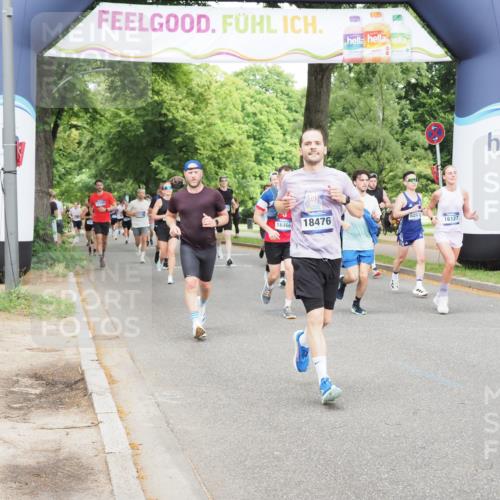 29.06.2025 - hella hamburg halbmarathon MichiJ http://msf.ph/oto/8298400 29.06.2025 10:34:27 Zwischen KM18-KM19 1070, 6532, 8668, 10208, 10211, 11125, 12277, 13630, 14262, 16127, 16475, 17332, 18211, 18476 meine-sportfotos.de