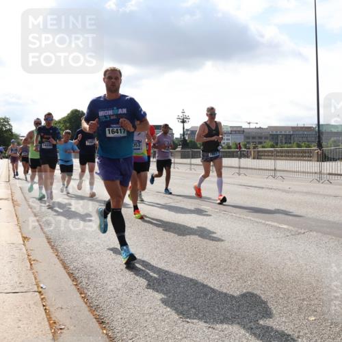 29.06.2025 - hella hamburg halbmarathon Lena Gebhardt http://msf.ph/oto/8298448 29.06.2025 09:46:54 Lombardsbrücke 7080, 14899, 16417, 053, 888889, 1053, 1344, 1396, 1411, 1577, 1889, 2243, 2563, 3005, 3790, 3935, 4477, 4944, 5048, 5152, 5193, 5660, 6305, 6683, 7080, 7466, 7622, 7628, 7867, 8312, 8323, 8784, 9376, 9519, 10298, 10477, 10927, 10929, 11055, 11230, 11304, 11370, 11661, 11898, 12204, 12447, 12899, 12987, 13148, 13199, 13493, 13494, 13729, 13771, 13961, 13991, 14069, 14310, 14385, 15902, 16065, 16140, 16243, 16811, 16957 meine-sportfotos.de