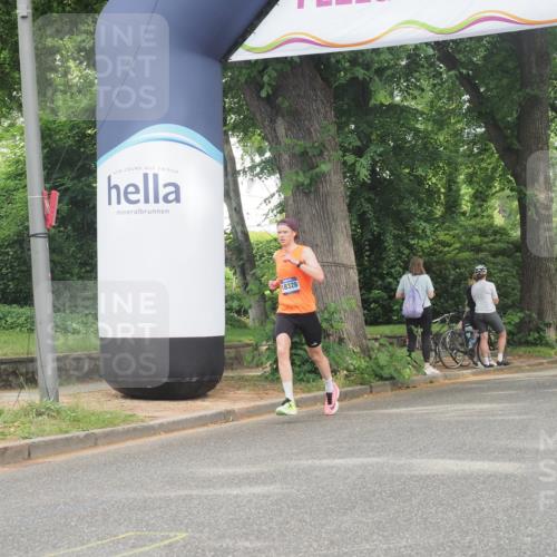 29.06.2025 - hella hamburg halbmarathon KatJ http://msf.ph/oto/8298694 29.06.2025 10:13:50 Zwischen KM18-KM19  meine-sportfotos.de