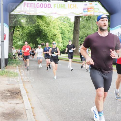 29.06.2025 - hella hamburg halbmarathon MichiJ http://msf.ph/oto/8298723 29.06.2025 10:34:29 Zwischen KM18-KM19 1070, 2138, 8668, 10208, 11021, 14262, 14449, 16127, 16136, 16466, 16475, 17332, 18211, 18476, 18702, 19105 meine-sportfotos.de