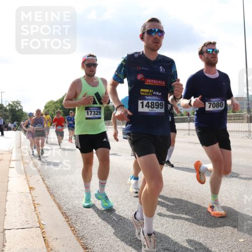 29.06.2025 - hella hamburg halbmarathon Lena Gebhardt http://msf.ph/oto/8299024 29.06.2025 09:46:56 Lombardsbrücke 14841, 17329, 14899, 7080, 1053, 1344, 1396, 1411, 1577, 1889, 2243, 2563, 3005, 3790, 3935, 4477, 4944, 5048, 5152, 5193, 5660, 6032, 6305, 6683, 7080, 7466, 7622, 7628, 7831, 7867, 8312, 8323, 9376, 9519, 10298, 10477, 10771, 10927, 10929, 11055, 11230, 11304, 11370, 11661, 11898, 12204, 12447, 12899, 12987, 13148, 13199, 13493, 13494, 13729, 13771, 13961, 13991, 14069, 14310, 14385, 15902, 16243, 16811, 16957 meine-sportfotos.de