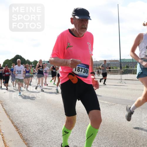 29.06.2025 - hella hamburg halbmarathon Lena Gebhardt http://msf.ph/oto/8299045 29.06.2025 09:59:26 Lombardsbrücke 16189, 12544, 12910, 2025, 18730, 9922, 1319, 1334, 1366, 1506, 1595, 1642, 1715, 1719, 1955, 1972, 2282, 2391, 2432, 2630, 2741, 2911, 3037, 3112, 3279, 3668, 3715, 4426, 4467, 4837, 4839, 5299, 5391, 5420, 5457, 5458, 5465, 5492, 5866, 6390, 6399, 6414, 6415, 6416, 7033, 7037, 7129, 7130, 7232, 7395, 7833, 7864, 8509, 8520, 8542, 8652, 8772, 8798, 8846, 8929, 9142, 9488, 9884, 9903, 9907, 9922, 9984, 10020, 10266, 11039, 11568, 11844 meine-sportfotos.de