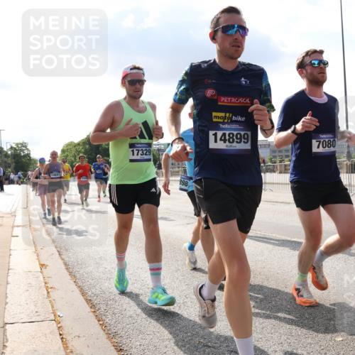 29.06.2025 - hella hamburg halbmarathon Lena Gebhardt http://msf.ph/oto/8299059 29.06.2025 09:46:56 Lombardsbrücke 14841, 17329, 898, 14899, 7080, 1053, 1344, 1396, 1411, 1577, 1889, 2243, 2563, 3005, 3790, 3935, 4477, 4944, 5048, 5152, 5193, 5660, 6032, 6305, 6683, 7080, 7466, 7622, 7628, 7831, 7867, 8312, 8323, 9376, 9519, 10298, 10477, 10771, 10927, 10929, 11055, 11230, 11304, 11370, 11661, 11898, 12204, 12447, 12899, 12987, 13148, 13199, 13493, 13494, 13729, 13771, 13961, 13991, 14069, 14310, 14385, 15902, 16243, 16811, 16957 meine-sportfotos.de