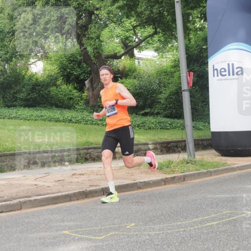 29.06.2025 - hella hamburg halbmarathon KatJ http://msf.ph/oto/8299241 29.06.2025 10:13:52 Zwischen KM18-KM19  meine-sportfotos.de