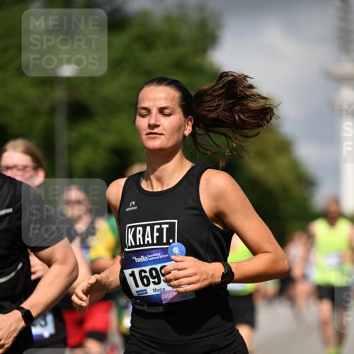 29.06.2025 - hella hamburg halbmarathon Dr. Thomas Lammeyer http://msf.ph/oto/8299402 29.06.2025 09:53:58 Kennedybrücke 1209, 1358, 1675, 1688, 1697, 1882, 2415, 2568, 2675, 2826, 3332, 4205, 4380, 4398, 4823, 5409, 5436, 5508, 5745, 5791, 6458, 6529, 6649, 6686, 7026, 7774, 8450, 8958, 9017, 9116, 9302, 9365, 9711, 10218, 10922, 11281, 11305, 11379 meine-sportfotos.de