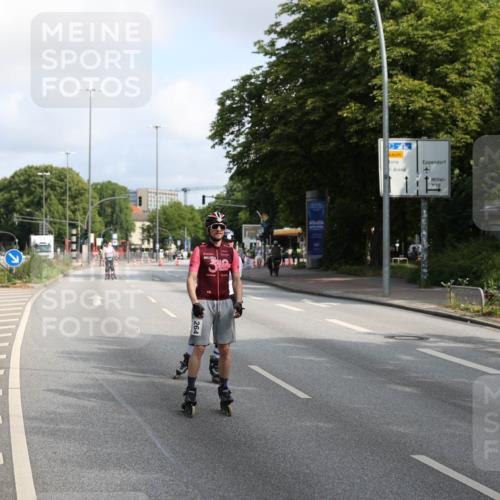 29.06.2025 - hella hamburg halbmarathon Yannick Fuchs http://msf.ph/oto/8299477 29.06.2025 09:47:52 20KM  meine-sportfotos.de