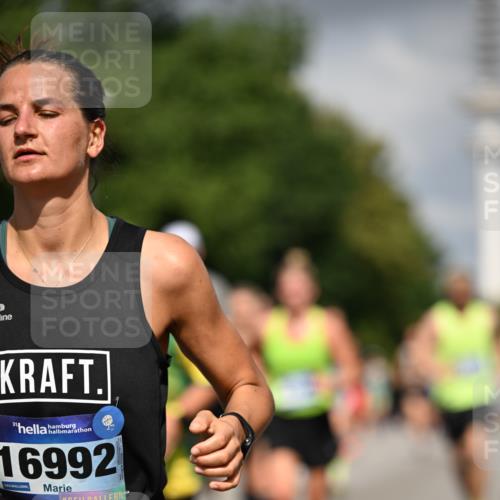 29.06.2025 - hella hamburg halbmarathon Dr. Thomas Lammeyer http://msf.ph/oto/8299573 29.06.2025 09:53:58 Kennedybrücke 1209, 1358, 1675, 1688, 1697, 1882, 2415, 2568, 2675, 2826, 3332, 4205, 4380, 4398, 4823, 5409, 5436, 5508, 5745, 5791, 6458, 6529, 6649, 6686, 7026, 7774, 8450, 8958, 9017, 9116, 9302, 9365, 9711, 10218, 10922, 11281, 11305, 11379 meine-sportfotos.de