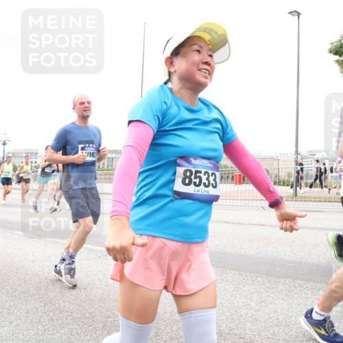 29.06.2025 - hella hamburg halbmarathon Lena Gebhardt http://msf.ph/oto/8299616 29.06.2025 10:56:20 Lombardsbrücke 118, 11862, 987, 8533, 1511, 1047, 1113, 1738, 1909, 2095, 2143, 2307, 2793, 2915, 3257, 3268, 3438, 3520, 3675, 3676, 3953, 3987, 4083, 4265, 4354, 4473, 4773, 4836, 5237, 5306, 5438, 5580, 5693, 5757, 5994, 6055, 6056, 6113, 6494, 6594, 6690, 6968, 7025, 7028, 7090, 7307, 7516, 7616, 7711, 8005, 8108, 8305, 8517, 8533, 8606, 8766, 8939, 8943, 9383, 9435, 9606, 9838, 9948, 9953, 10449, 10555, 10569, 10571, 10640, 10740, 10784, 10987 meine-sportfotos.de