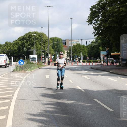 29.06.2025 - hella hamburg halbmarathon Yannick Fuchs http://msf.ph/oto/8300247 29.06.2025 09:52:29 20KM  meine-sportfotos.de