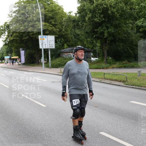29.06.2025 - hella hamburg halbmarathon Yannick Fuchs http://msf.ph/oto/8300846 29.06.2025 10:03:24 20KM 12, 128 meine-sportfotos.de