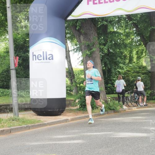 29.06.2025 - hella hamburg halbmarathon KatJ http://msf.ph/oto/8301251 29.06.2025 10:14:05 Zwischen KM18-KM19 7963 meine-sportfotos.de