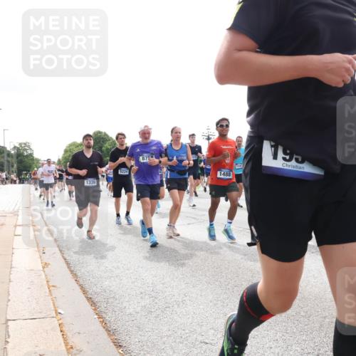 29.06.2025 - hella hamburg halbmarathon Lena Gebhardt http://msf.ph/oto/8301308 29.06.2025 10:37:08 Lombardsbrücke 5224, 1339, 8758, 315, 1488, 124, 195, 7202, 15352, 1022, 1118, 1253, 1276, 1337, 1339, 1488, 1490, 1597, 1819, 1948, 1952, 1954, 2016, 2031, 2072, 2104, 2272, 2480, 2486, 2552, 2588, 3127, 3165, 3714, 3873, 3895, 4084, 4097, 4347, 4618, 4733, 4762, 4996, 5146, 5224, 5538, 5560, 5640, 5786, 5789, 5790, 5940, 6156, 6172, 6359, 6584, 6804, 7085, 7202, 7235, 7544, 7707, 7773, 7823, 8007, 8257, 8258, 8315, 8499, 8758, 8811, 8843, 8936, 8937, 9054, 9055, 9295, 9500, 9524, 9694 meine-sportfotos.de