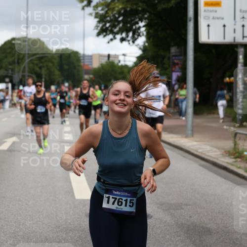 29.06.2025 - hella hamburg halbmarathon Yannick Fuchs http://msf.ph/oto/8301327 29.06.2025 10:49:54 20KM 1130, 1180, 1193, 2982, 3042, 3048, 3058, 3668, 4951, 5287, 5465, 5672, 6569, 6591, 6759, 7742, 8255, 8311, 8330, 8639, 8863, 9361, 9562, 11039, 11143, 11309, 11554, 11638, 12196, 12515, 12858, 13474, 14363, 14461, 15134, 15184, 16375, 16401, 16434, 16625, 16786, 17468, 17615, 18125, 18212, 18325, 18340, 18495, 18634, 18741, 18746, 18835, 19120, 19152 meine-sportfotos.de