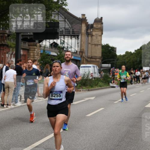 29.06.2025 - hella hamburg halbmarathon Yannick Fuchs http://msf.ph/oto/8301425 29.06.2025 10:49:55 20KM 1130, 1180, 2982, 3042, 3048, 3668, 4951, 5287, 5465, 5672, 5721, 6569, 6591, 6759, 7646, 7742, 8255, 8311, 8330, 8639, 8863, 9361, 9562, 11039, 11143, 11309, 11554, 11638, 12196, 12515, 12858, 13474, 14363, 14461, 15134, 15184, 16043, 16375, 16401, 16434, 16625, 16786, 17468, 17615, 18125, 18212, 18325, 18340, 18495, 18531, 18634, 18741, 18746, 18835, 18966, 19120, 19152 meine-sportfotos.de