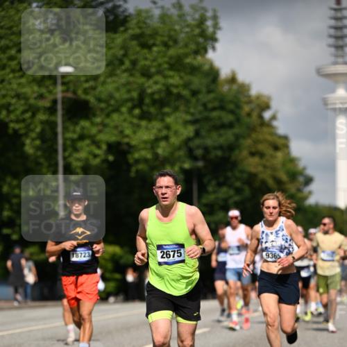 29.06.2025 - hella hamburg halbmarathon Dr. Thomas Lammeyer http://msf.ph/oto/8302342 29.06.2025 09:54:05 Kennedybrücke 1209, 1358, 1688, 1697, 1882, 2568, 2675, 2826, 3626, 4205, 4229, 4380, 4398, 4823, 5409, 5472, 5508, 5745, 6080, 6458, 6529, 6649, 6686, 6687, 7026, 7110, 8450, 8958, 9017, 9116, 9365, 10218, 10783, 10922, 11281, 11284, 11305, 11379 meine-sportfotos.de