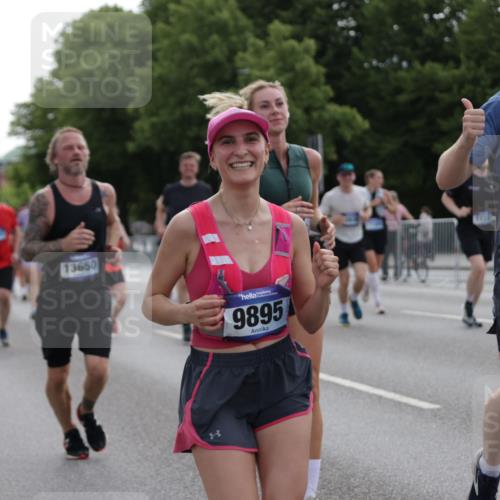 29.06.2025 - hella hamburg halbmarathon Jannik Wohlers http://msf.ph/oto/8302618 29.06.2025 10:37:24 Lombardsbrücke 1475, 1578, 1799, 1985, 2199, 2853, 3230, 3246, 5139, 5522, 5875, 6243, 6362, 7244, 7321, 7350, 7696, 8985, 9247, 9288, 9895, 10159, 10506, 10836, 11087, 11164, 11456, 11457, 11543, 11882, 12242, 12254, 12472, 12824, 13650, 14018, 15002, 15418, 15511, 16211, 16360, 16680, 17389, 17793, 17798, 18317, 18319 meine-sportfotos.de