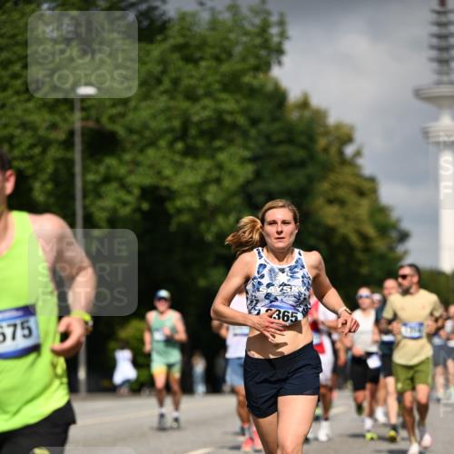 29.06.2025 - hella hamburg halbmarathon Dr. Thomas Lammeyer http://msf.ph/oto/8302727 29.06.2025 09:54:07 Kennedybrücke 1209, 1358, 1688, 1697, 1882, 2546, 2675, 3626, 4205, 4229, 4380, 4398, 4823, 4893, 5026, 5472, 5508, 5745, 5752, 5916, 6080, 6458, 6649, 6686, 6687, 7026, 7110, 8450, 8958, 9116, 9365, 10218, 10783, 10922, 11281, 11284, 11305, 11379 meine-sportfotos.de