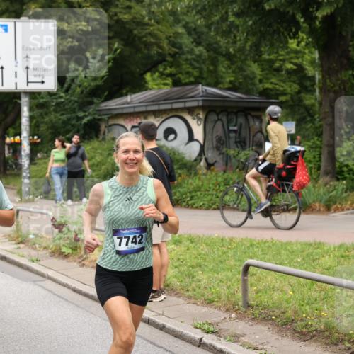 29.06.2025 - hella hamburg halbmarathon Yannick Fuchs http://msf.ph/oto/8303098 29.06.2025 10:50:02 20KM 1130, 1180, 1877, 2378, 2982, 3042, 3048, 4594, 4813, 4951, 5287, 5465, 5721, 5744, 6759, 7646, 7742, 8255, 8311, 8330, 8639, 8863, 9361, 9562, 9622, 11143, 11309, 11554, 11638, 11870, 12196, 12515, 12858, 13474, 14363, 14461, 15134, 16008, 16009, 16043, 16375, 16434, 16625, 17468, 18117, 18125, 18212, 18325, 18340, 18495, 18531, 18634, 18966, 19152 meine-sportfotos.de