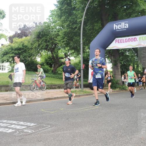 29.06.2025 - hella hamburg halbmarathon KatJ http://msf.ph/oto/8303606 29.06.2025 10:43:33 Zwischen KM18-KM19 1130, 1485, 2083, 2250, 5492, 7547 meine-sportfotos.de