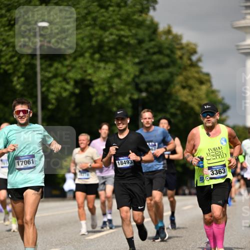 29.06.2025 - hella hamburg halbmarathon Dr. Thomas Lammeyer http://msf.ph/oto/8303656 29.06.2025 10:16:32 Kennedybrücke 1249, 1610, 1785, 1850, 1851, 2531, 2942, 2963, 2964, 3182, 3248, 3363, 4453, 4532, 5150, 5166, 5176, 6822, 7014, 7907, 8405, 8917, 8971, 9428, 9705, 10067, 10402, 10409, 10685, 11025 meine-sportfotos.de