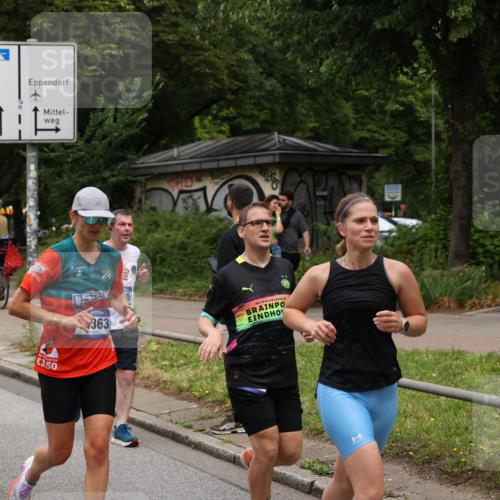 29.06.2025 - hella hamburg halbmarathon Yannick Fuchs http://msf.ph/oto/8303699 29.06.2025 10:50:06 20KM 1130, 1180, 1877, 2378, 2982, 3042, 3048, 4594, 4813, 4951, 5287, 5465, 5721, 5744, 6759, 7646, 7742, 8311, 8330, 8639, 8863, 8968, 8996, 9246, 9622, 9903, 10084, 11143, 11309, 11554, 11638, 11870, 12196, 12515, 12858, 13474, 14363, 14461, 15134, 16008, 16009, 16043, 16375, 16434, 16620, 16625, 17468, 18117, 18125, 18325, 18340, 18495, 18531, 18634, 18966, 19152 meine-sportfotos.de