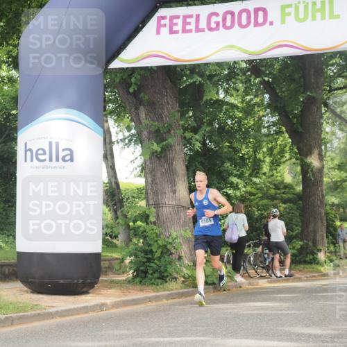 29.06.2025 - hella hamburg halbmarathon KatJ http://msf.ph/oto/8303810 29.06.2025 10:14:16 Zwischen KM18-KM19  meine-sportfotos.de