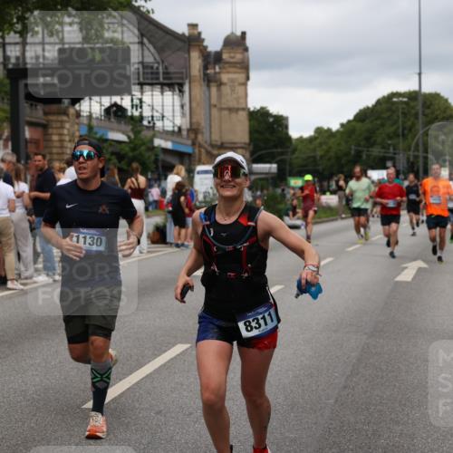 29.06.2025 - hella hamburg halbmarathon Yannick Fuchs http://msf.ph/oto/8304283 29.06.2025 10:50:08 20KM 1130, 1180, 1877, 2378, 2982, 3042, 3048, 4594, 4813, 4951, 5287, 5465, 5721, 5744, 6759, 7037, 7547, 7646, 7742, 8311, 8330, 8639, 8863, 8968, 8996, 9246, 9622, 9903, 10084, 11143, 11309, 11554, 11638, 11870, 12515, 12858, 14363, 14461, 15134, 16008, 16009, 16043, 16375, 16434, 16620, 16625, 17468, 17660, 18117, 18125, 18325, 18340, 18495, 18531, 18634, 18867, 18966, 19152 meine-sportfotos.de