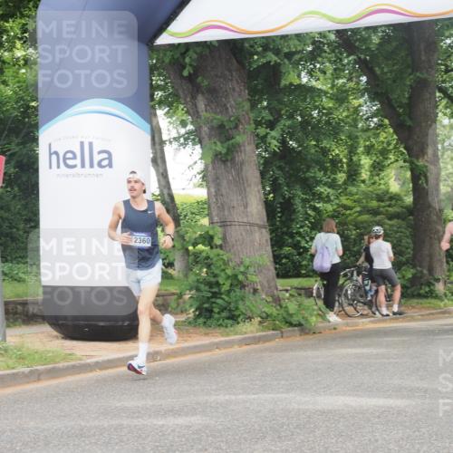 29.06.2025 - hella hamburg halbmarathon KatJ http://msf.ph/oto/8304732 29.06.2025 10:14:22 Zwischen KM18-KM19 5301 meine-sportfotos.de