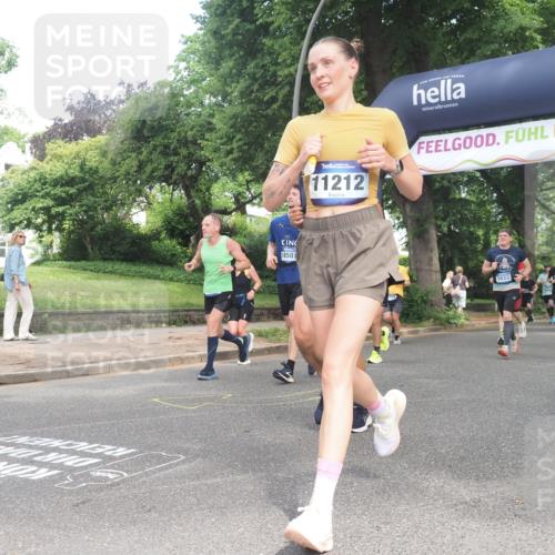 29.06.2025 - hella hamburg halbmarathon KatJ http://msf.ph/oto/8304890 29.06.2025 10:43:47 Zwischen KM18-KM19 1583, 3836, 4167, 5033, 7659, 7716, 8542, 8652 meine-sportfotos.de