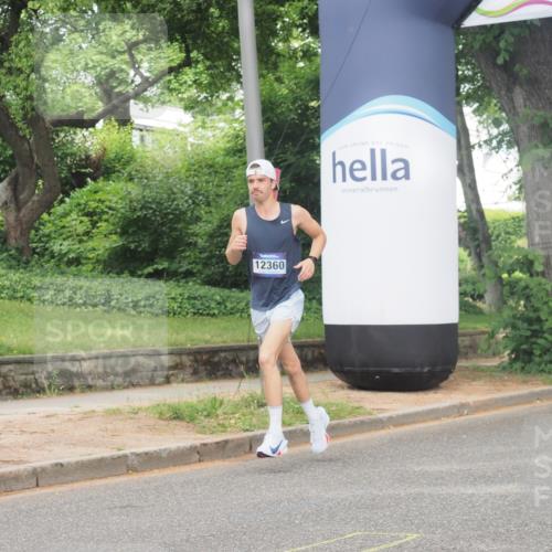 29.06.2025 - hella hamburg halbmarathon KatJ http://msf.ph/oto/8304894 29.06.2025 10:14:23 Zwischen KM18-KM19 5301 meine-sportfotos.de