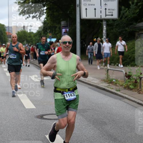 29.06.2025 - hella hamburg halbmarathon Yannick Fuchs http://msf.ph/oto/8304907 29.06.2025 10:50:12 20KM 1130, 1180, 1877, 2083, 2378, 2982, 3042, 3048, 4152, 4594, 4813, 5287, 5465, 5570, 5721, 5744, 6759, 7037, 7547, 7646, 8311, 8330, 8863, 8968, 8996, 9246, 9622, 9903, 10084, 10093, 10665, 11143, 11309, 11554, 11638, 11870, 12515, 12858, 13691, 14363, 14461, 14588, 14867, 15134, 15407, 16008, 16009, 16043, 16121, 16434, 16620, 16625, 17268, 17468, 17660, 17993, 18117, 18125, 18531, 18634, 18867, 18966 meine-sportfotos.de
