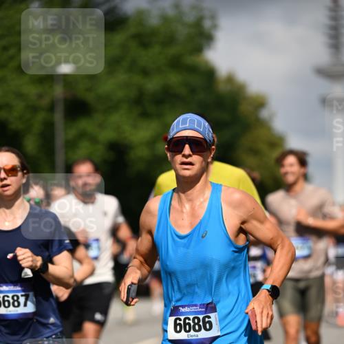 29.06.2025 - hella hamburg halbmarathon Dr. Thomas Lammeyer http://msf.ph/oto/8304912 29.06.2025 09:54:18 Kennedybrücke 1209, 1358, 1441, 1697, 2546, 2675, 3056, 3626, 4205, 4229, 4380, 4893, 5026, 5472, 5506, 5508, 5752, 5916, 6080, 6429, 6686, 6687, 7026, 7110, 8091, 8574, 8958, 9365, 10064, 10783, 11281, 11284, 11305 meine-sportfotos.de
